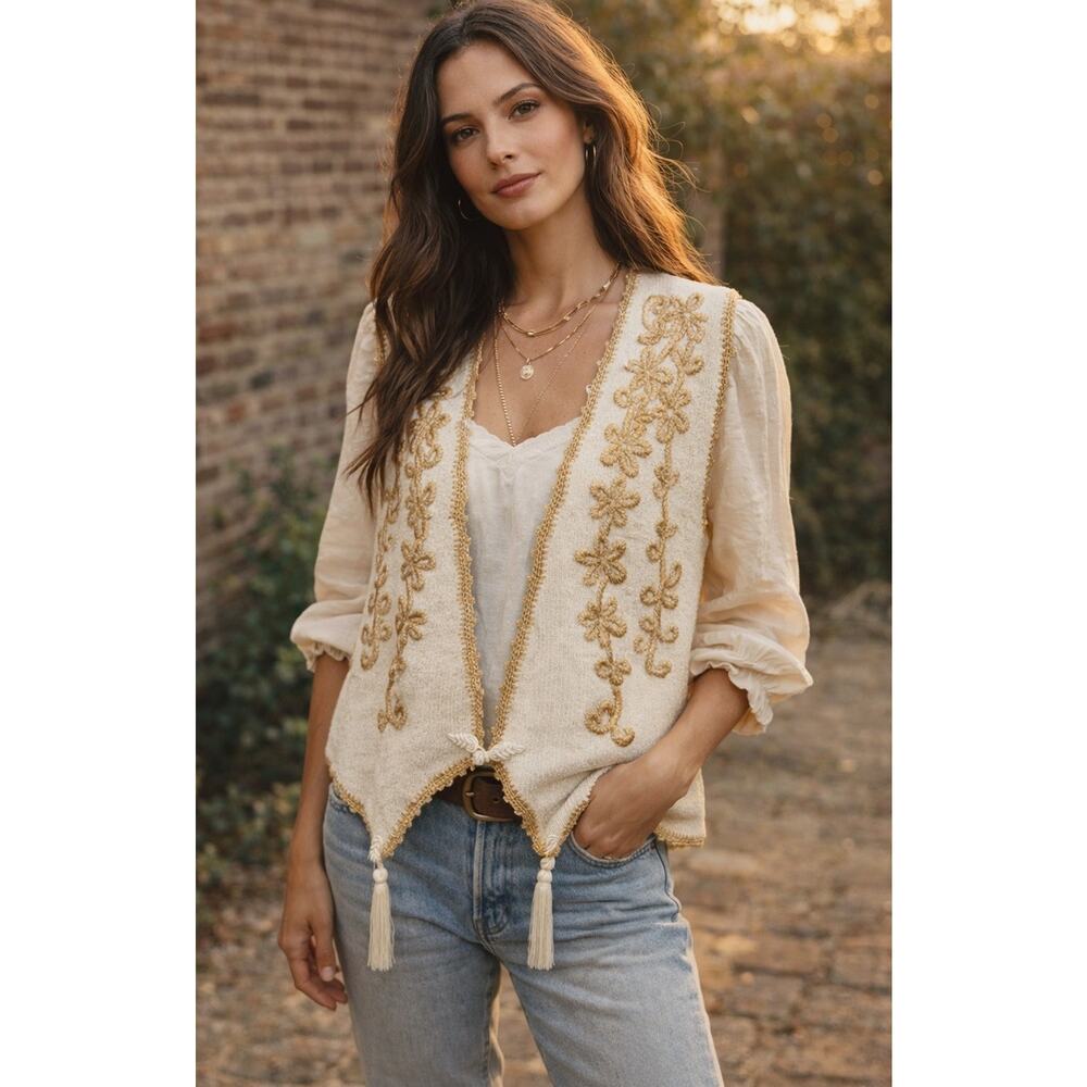 Vintage RAFIA Embroidered Sweater Vest L Ivory Gold Tassel Boho Festival 80s